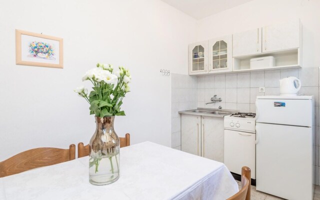 Amazing Apartment in Pag With Wifi and 1 Bedrooms