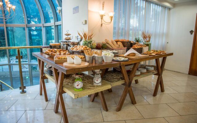 Roxon Urban Hotel Ramat Gan