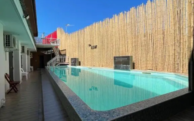 The Leaf & Pool Accommodation Koh Larn