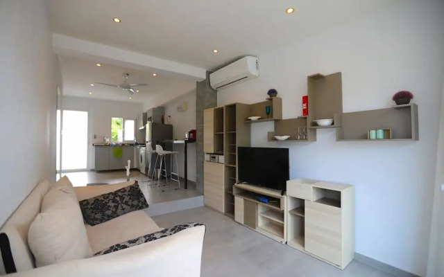 Cozy Retreat 1 BR