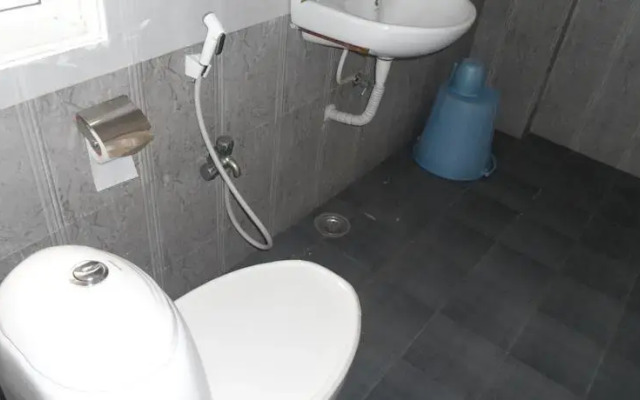 Shade - Premium Suites