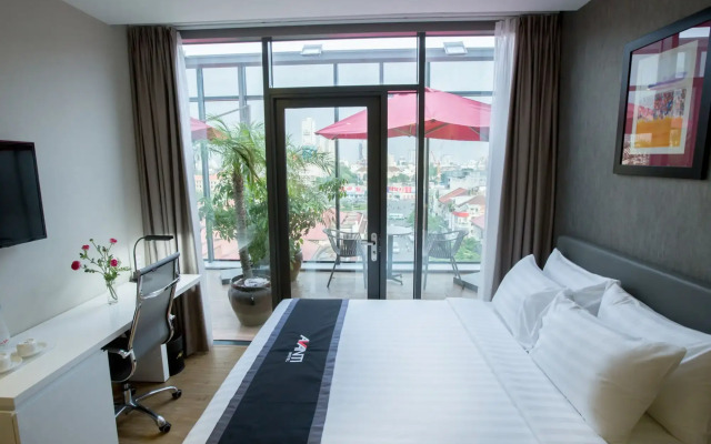 Avanti Hotel