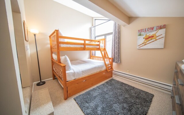 Flying Dutchman 1106