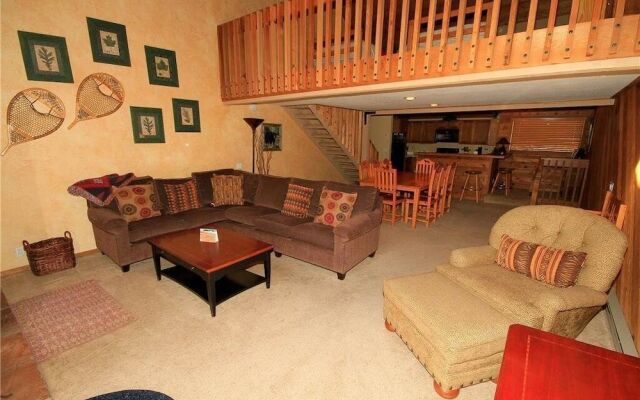 Snowcreek II 220 by RedAwning