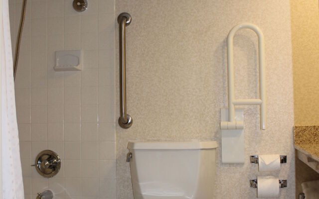 Holiday Inn Des Moines-Airport/Conf Center by IHG