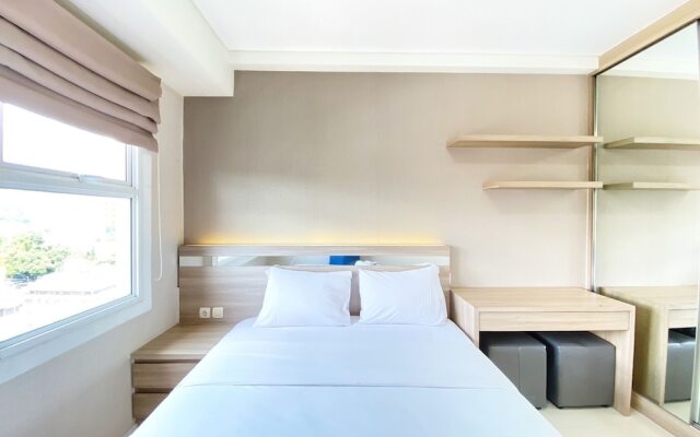 Cozy And Clean 1Br Apartment At Parahyangan Residence