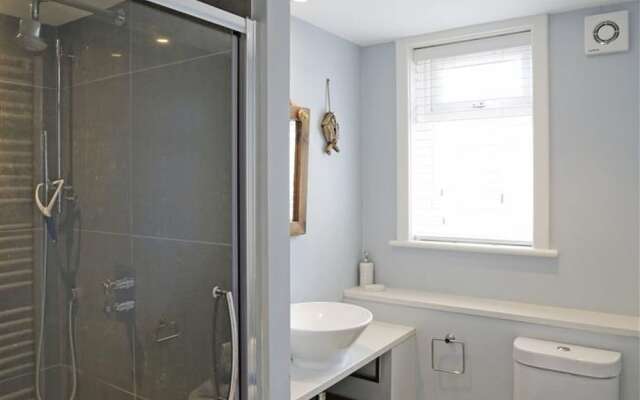 Modern Holiday Home in Aldeburgh Near Beach