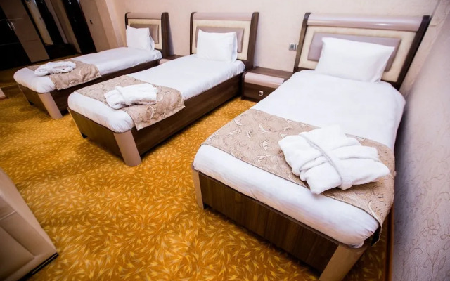 Travel Hotel