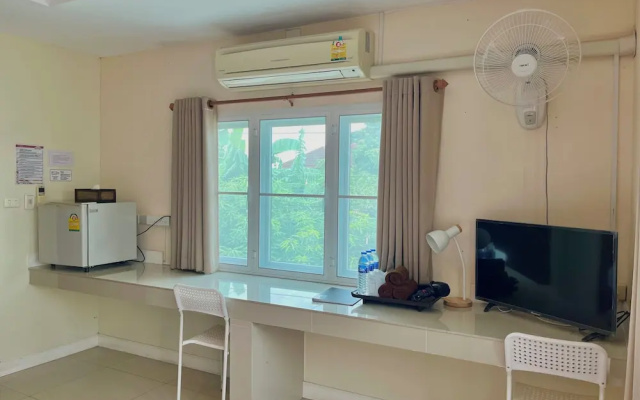 Baan Baramee House