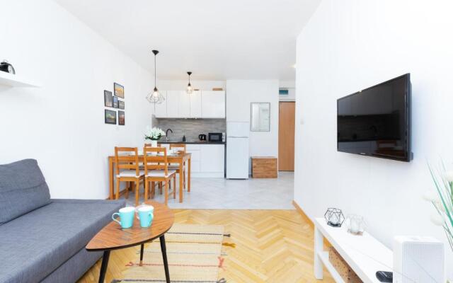 Apartments Warsaw Browarna by Renters