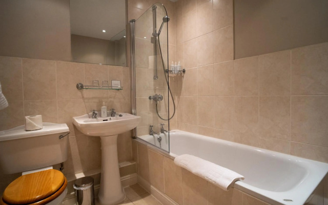 Stonehouse Court Hotel