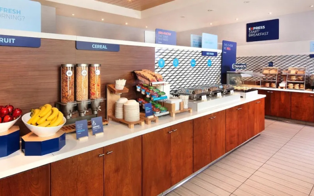 Holiday Inn Baltimore-Towson