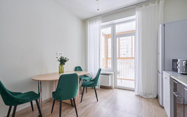 Apartments on Lazorevy passage 3