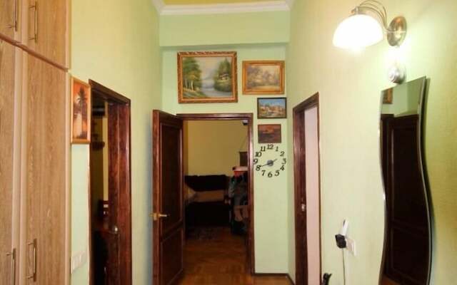 Apartment in the Center