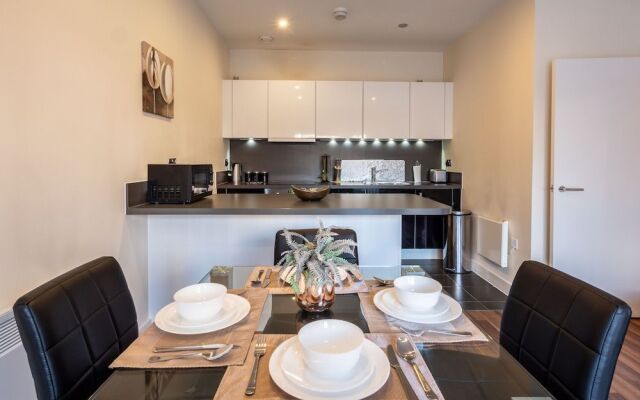 Heron House Apartments
