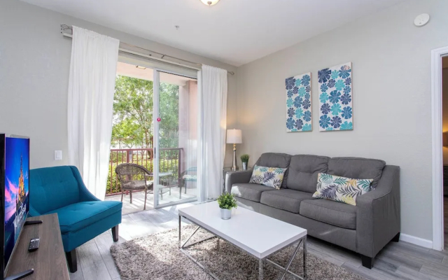 Magnificent 2 Bedroom Apartment Vista Cay Resort 107