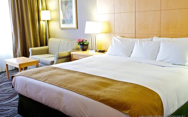 Radisson Hotel Toronto East
