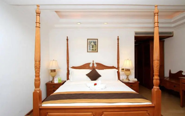 Shravanti Sarovar Portico Bengaluru