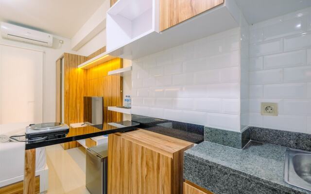 Comfortable and Cozy Studio Room at Transpark Cibubur Apartment