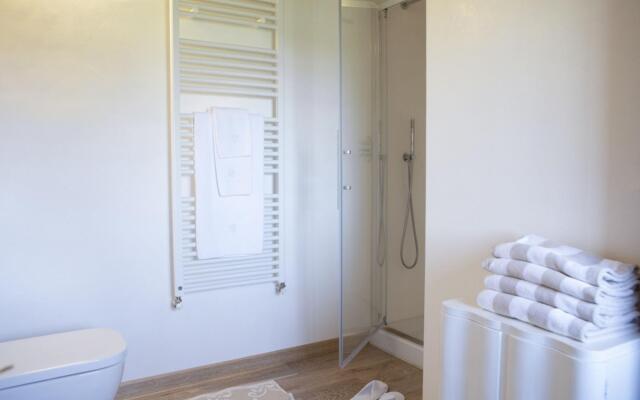 Luxury Refined Villa With Pool-villa Charme