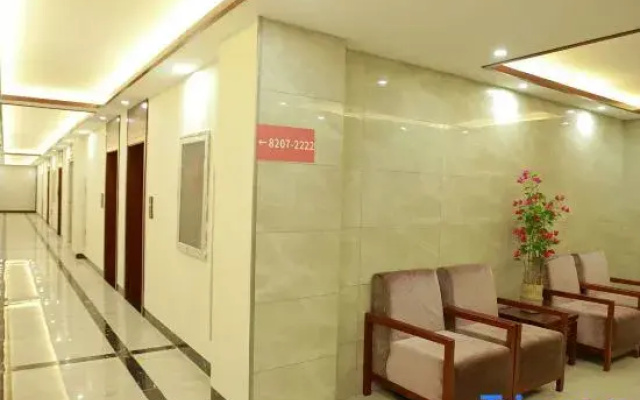 Weixin Zhaxi Hotel