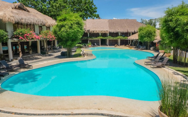 Bluewater Maribago Beach Resort