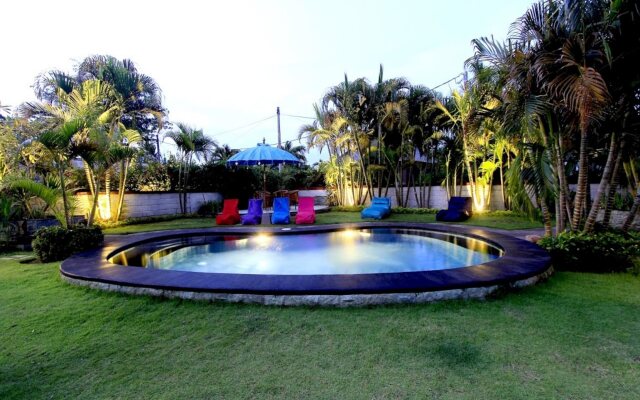 Alamanda Villas