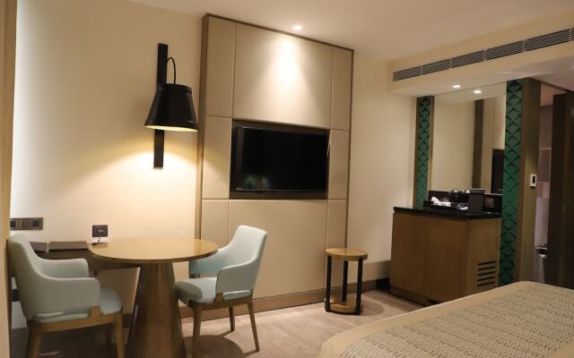 The Cruze Premium Boutique Hotel
