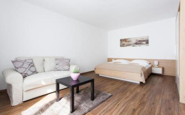 Zehentner - Wein & Feriendomizil