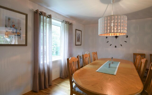 Stunning Home in Ed With 2 Bedrooms and Wifi