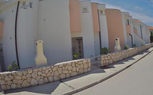 Apartments Pag-Travel
