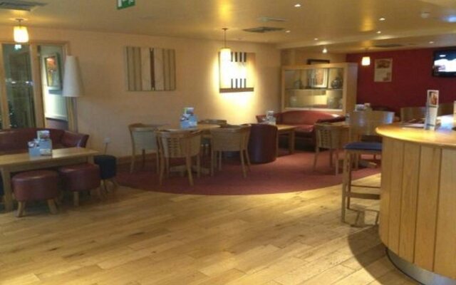 Premier Inn Hemel Hempstead Central