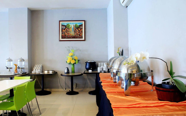 ZEN Rooms Lengkong Gatot Subroto