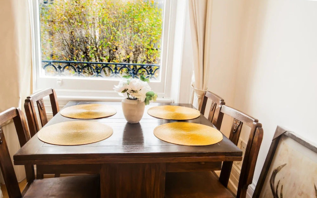 Kensington Luxury Residence