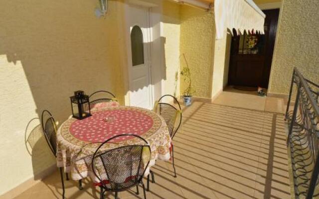 Holiday Home Ondina