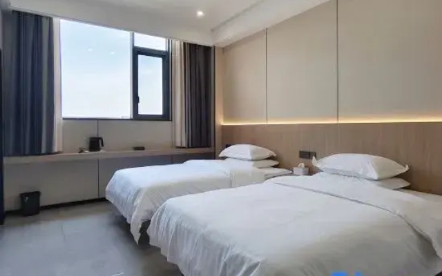 Hexie Hotel (Lushan Municipal Government Branch)