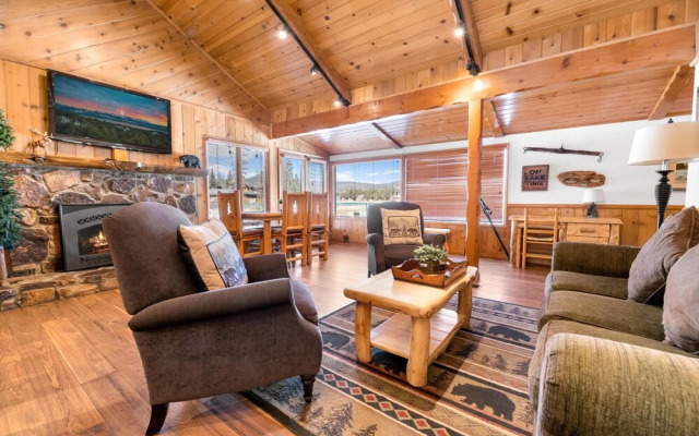 009 - Eden on the Lake