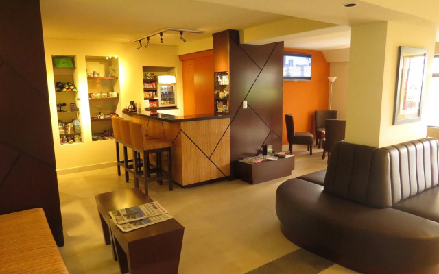 Hotel Residence Inn Suites Cristina