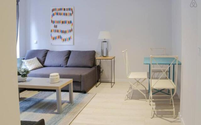 Charming Studio in Cuatro Caminos Area