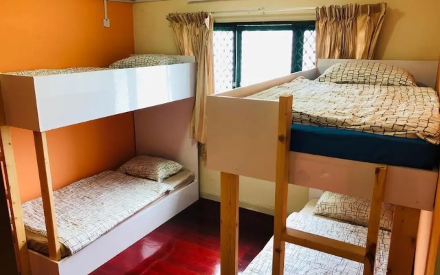BayView Excursion Home – Guest Rooms – Kota Kinabalu