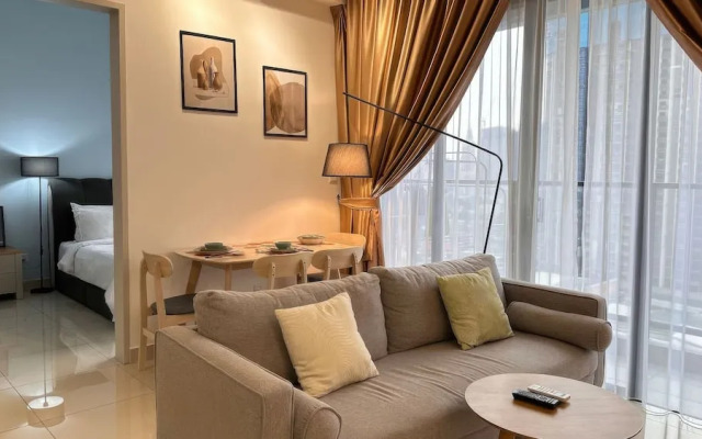 Trion Residence by Emily in Town