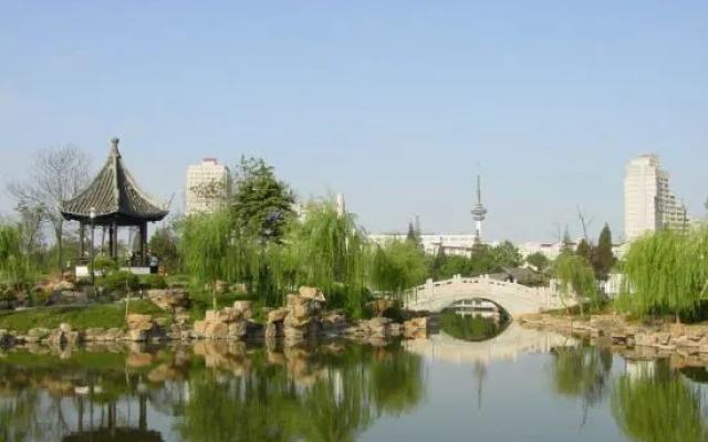 MEHOOD LESTIE Hotel (Nantong Xinghua 101 Development Zone)