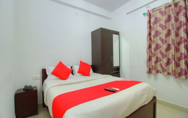 Oyo 15478 Lalana Residency