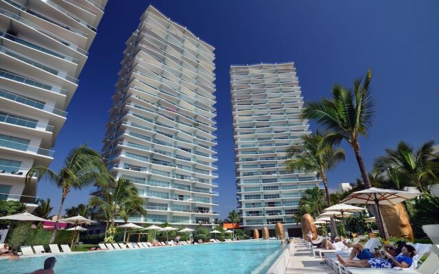 Oceanfront 19th  Icon Puerto Vallarta