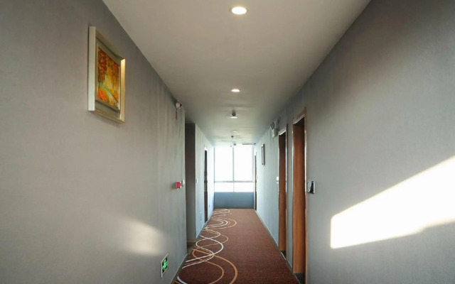 Yunkai Business Hotel