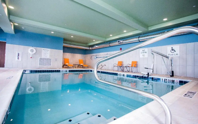 Holiday Inn Express & Suites Rehoboth Beach by IHG