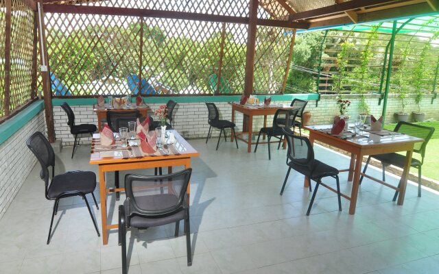 Golden Rose Guest House