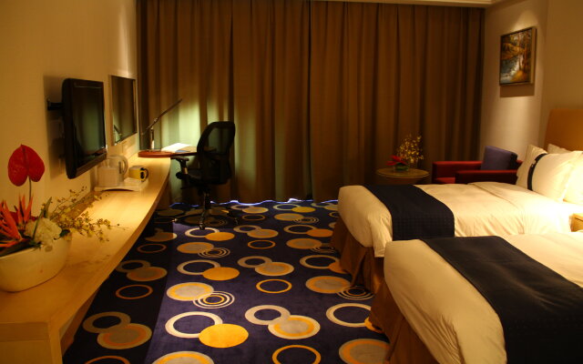 Holiday Inn Express Nantong Xinghu, an IHG Hotel