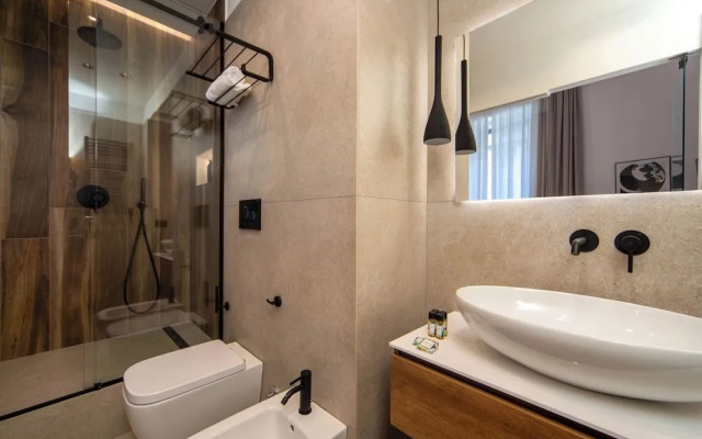 Mamalu Studios and Suites