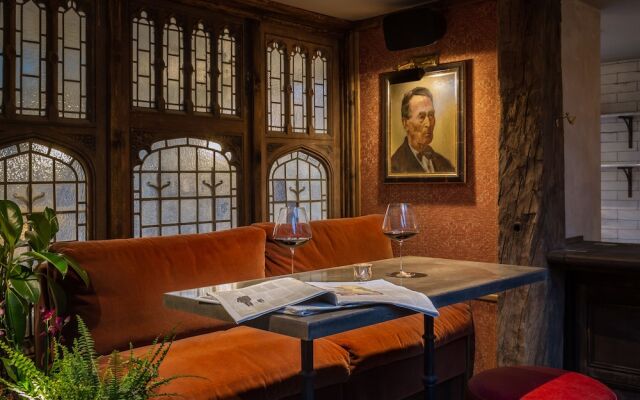The Cotswold Plough Hotel & Restaurant